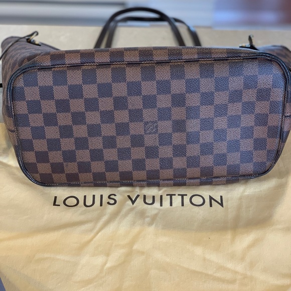 *SOLD*Louis Vuitton Neverfull MM Damier Ebene - Picture 5 of 5